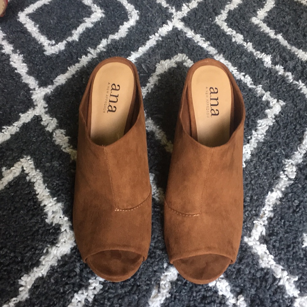 Brown open high heels